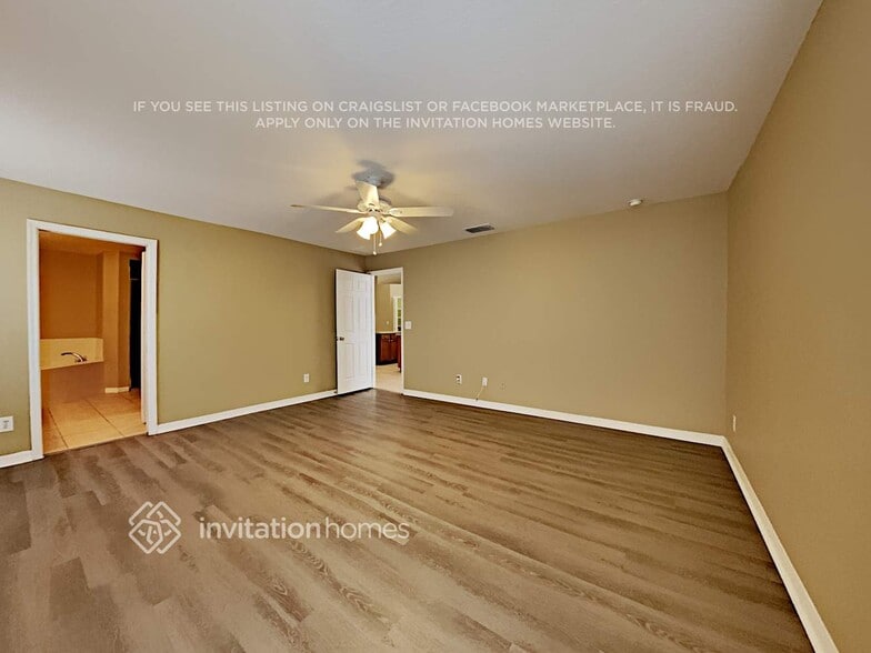 Building Photo - 628 Hatchwood Dr