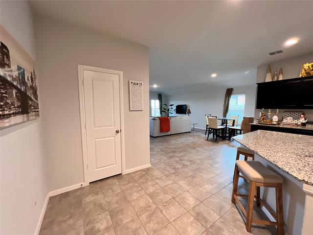 Building Photo - 3916 Ridgeway Ln