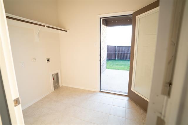 Building Photo - 2713 Franklin Dr