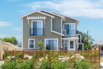 Building Photo - 8343 DUNBARTON - SHORT TERM LEASES AVAILABLE , NEWER*4 BD*3BA*TOWNHOME*PRIVATE YARD*WASHER/DRYER*