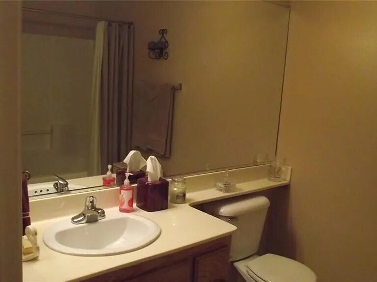 Building Photo - 130 S Barranca Ave