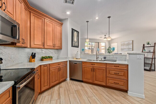 Building Photo - 11500 E Cochise Dr