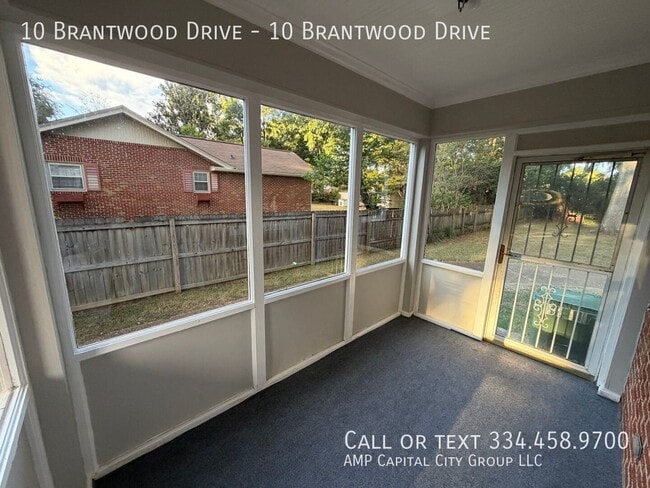 Building Photo - 10 Brantwood Dr