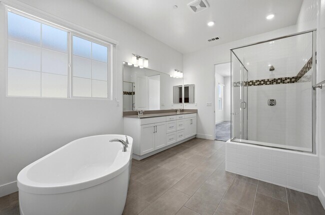 Building Photo - 3443 Via Leonardo