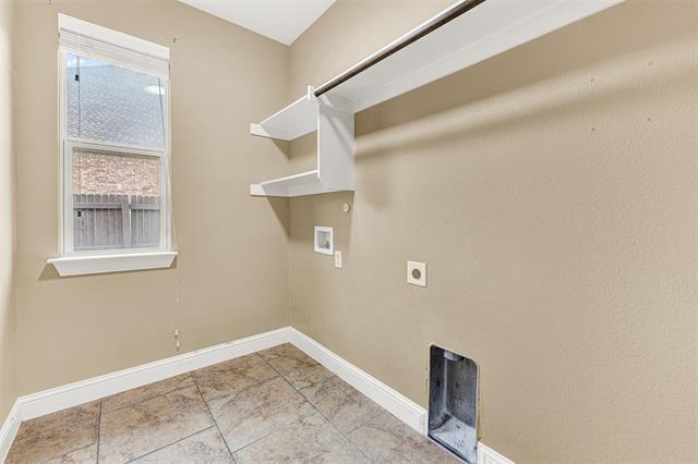 Building Photo - 1104 Killian Dr