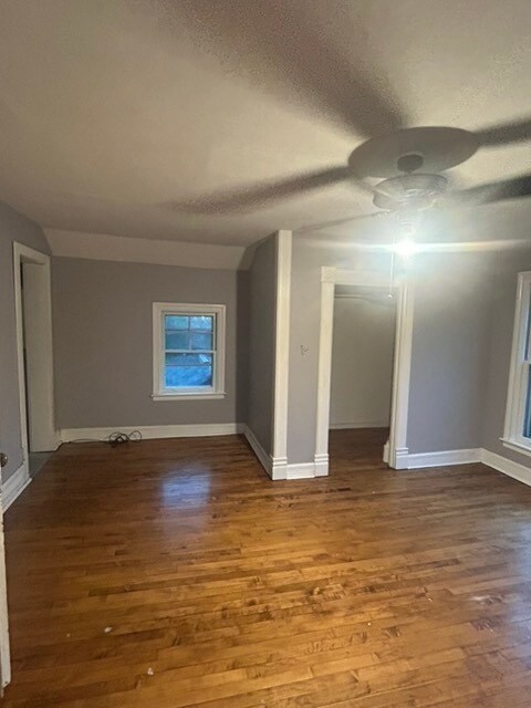 Building Photo - 37256 IL-83