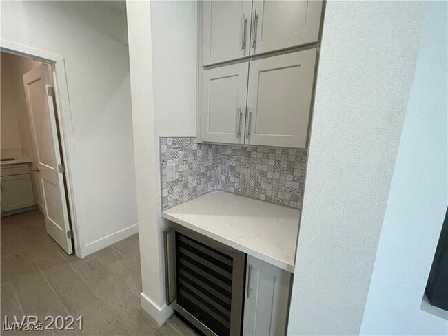 Building Photo - 6632 Rashelda Ct