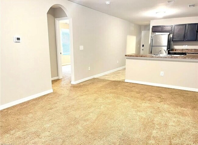 Building Photo - 1319 Kirkman St