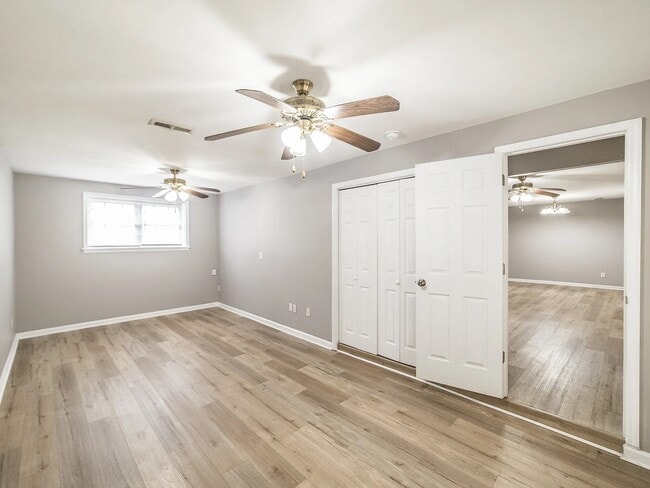 Building Photo - 3218 Uvalde Ln NW