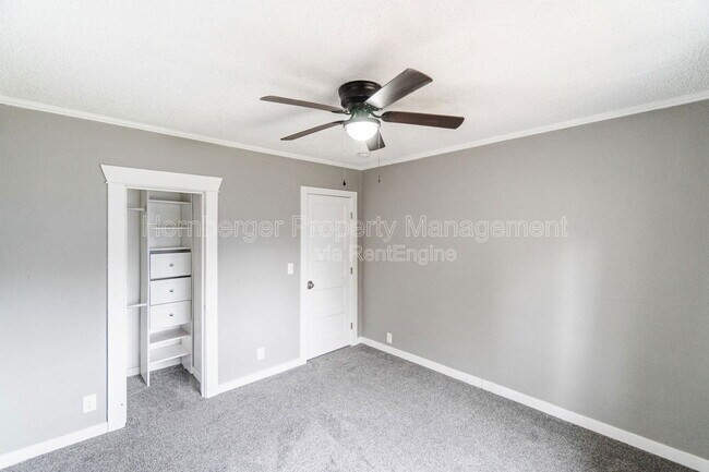 Building Photo - 410 E 8th Ave