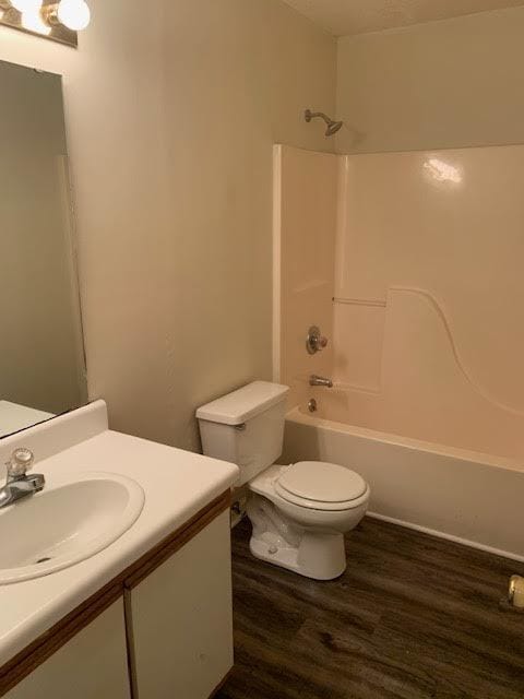 Building Photo - "Charming 2-Bed, 2-Bath Duplex in Wintervi...