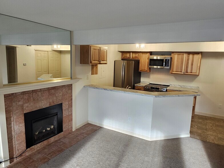 Building Photo - 20 S Boulder Cir