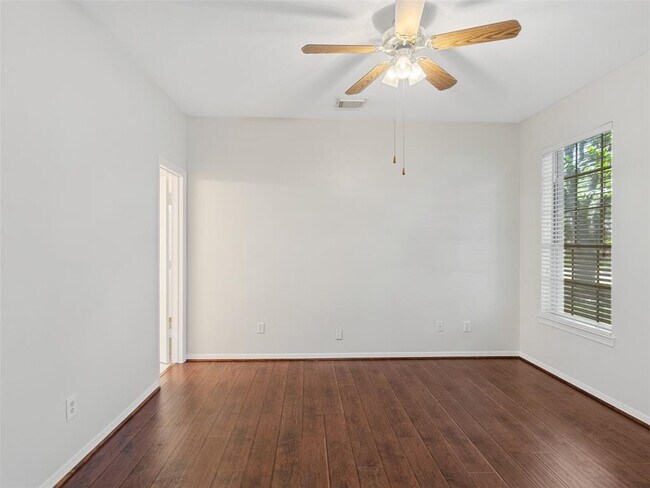 Building Photo - 23334 Fairbranch Dr