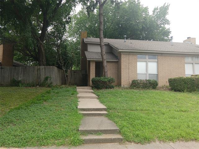 Building Photo - 2110 Valleywood Dr