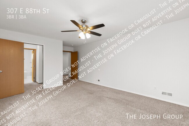 Building Photo - 307 E 88th St