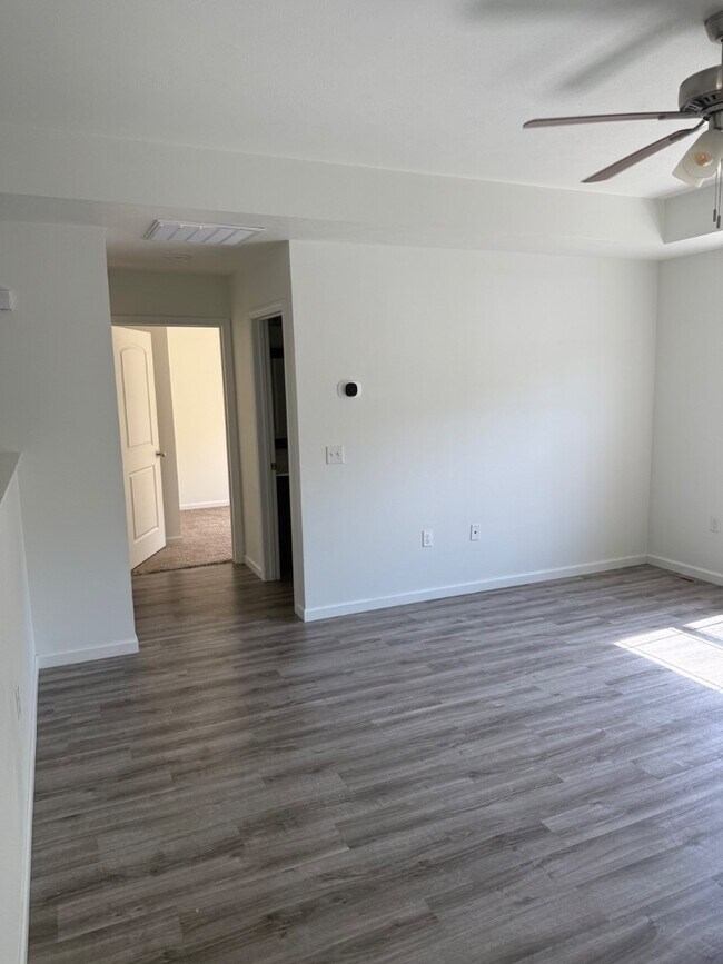 Building Photo - 204 Whispering Meadows Pkwy