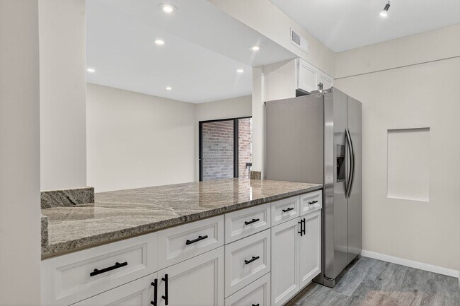 Building Photo - Gorgeously renovated 3BR/2BTH in Beltsville, MD. Ready for immediate move-in!!!