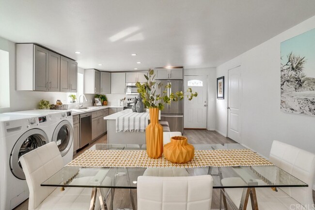 Building Photo - 25826 Hillworth Ave