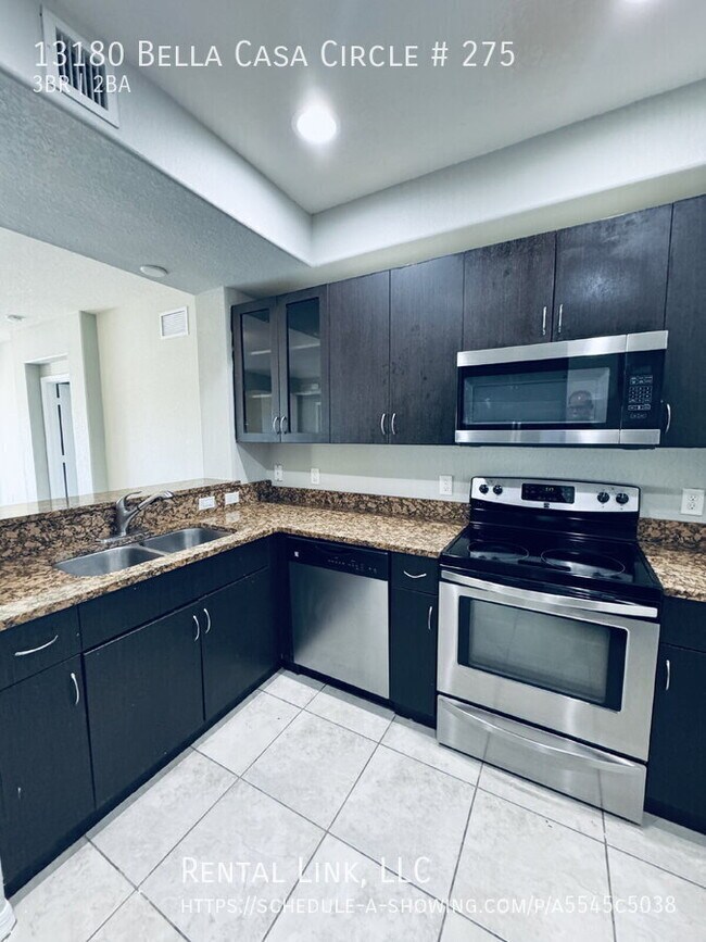 Building Photo - 13180 Bella Casa Cir