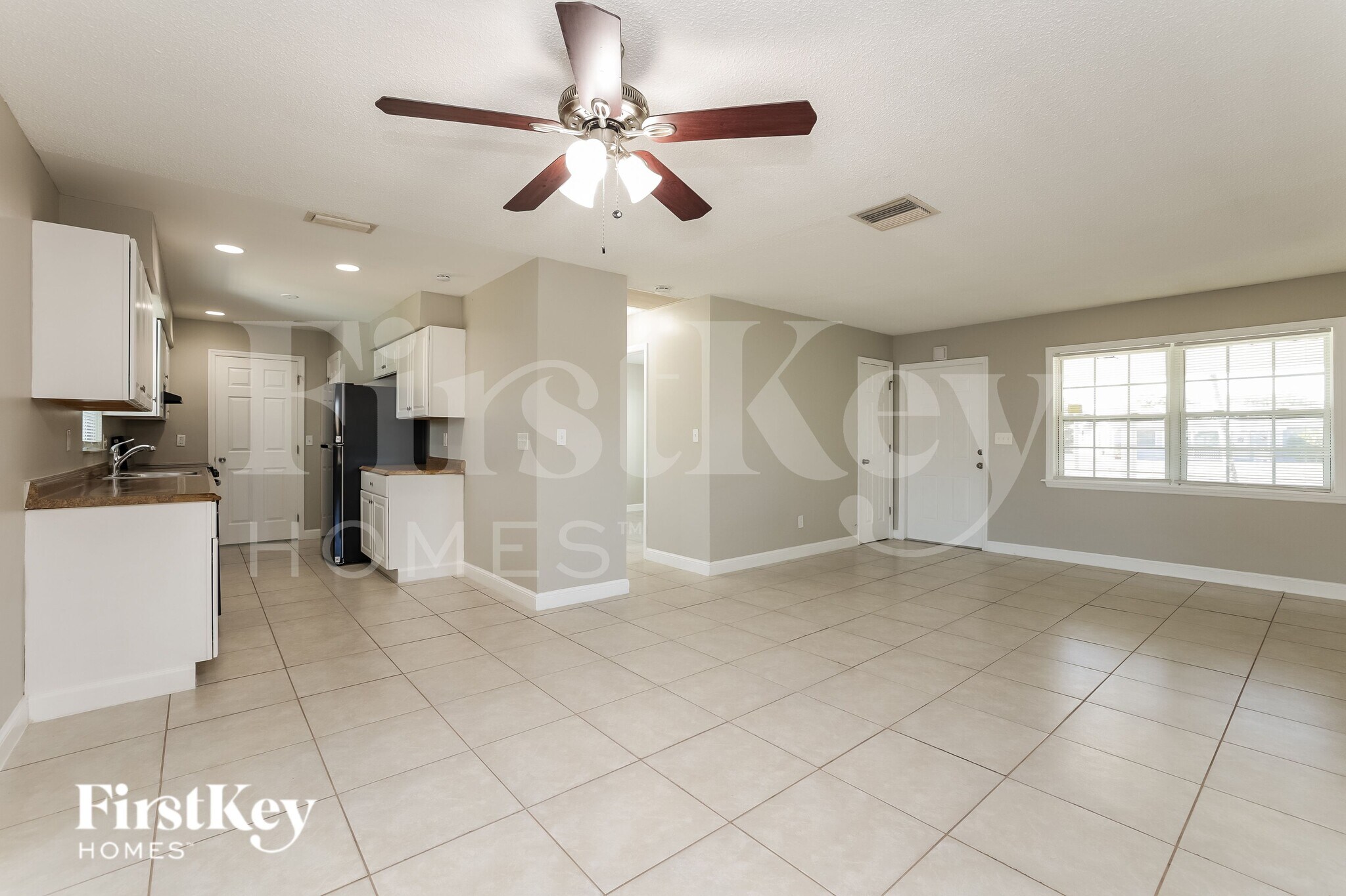 Building Photo - 112 Stafford Pl