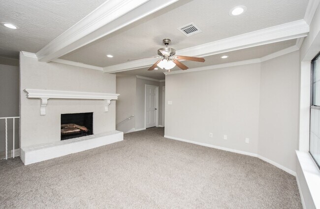 Building Photo - 1723 Big Horn Dr