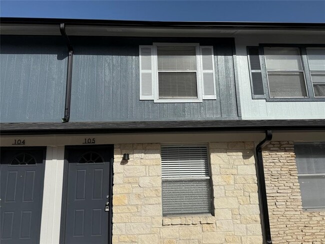 Building Photo - 2005 Glen Allen St