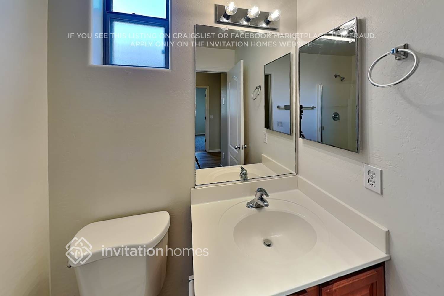 Building Photo - 2898 S Arroyo Ln