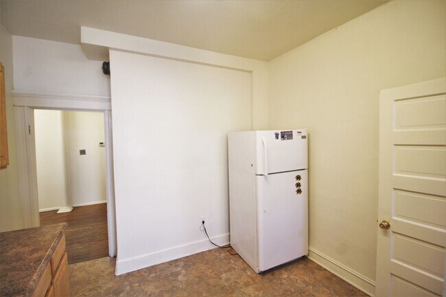 Building Photo - 3212 N Calvert St