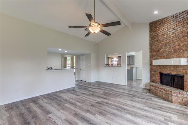 Building Photo - 2721 Edinboro Dr