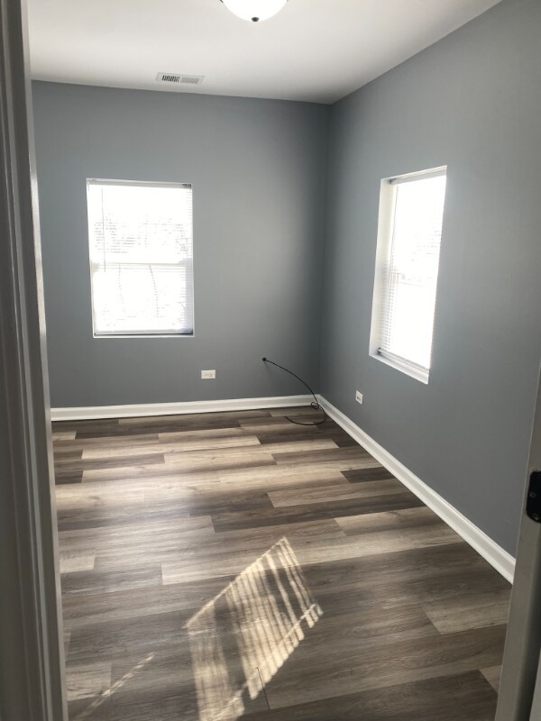 Building Photo - 15223 Turlington Ave