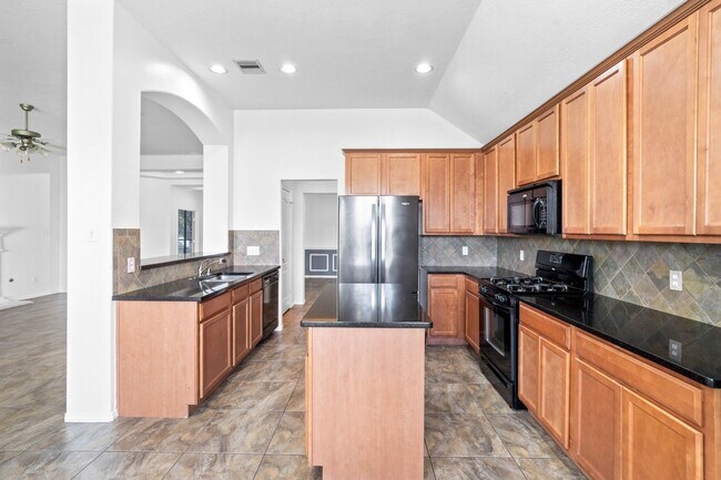 Building Photo - 24830 Mason Trail Dr