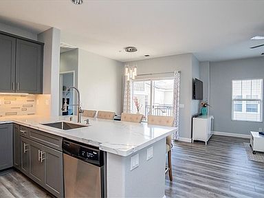 Building Photo - Beautifully REMODELED CONTEMPORARY CORNER ...