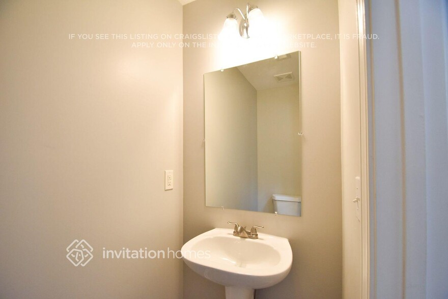 Building Photo - 972 Garden Meadows Cir