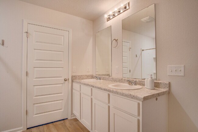 Building Photo - Season’s Savings! Spacious 5BR Near NAS – ...