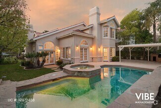 Building Photo - Beautiful Spacious North Ranch Pool Home