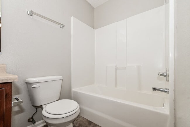 Building Photo - 2500 Boxford Ln