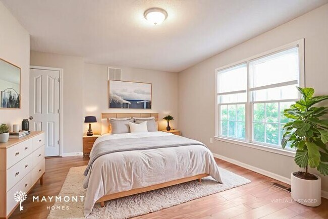 Building Photo - Spacious 4-Bedroom Home in Huntersville, NC