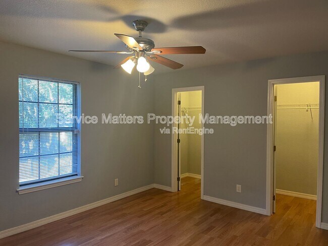 Building Photo - 5067 Serry Ln