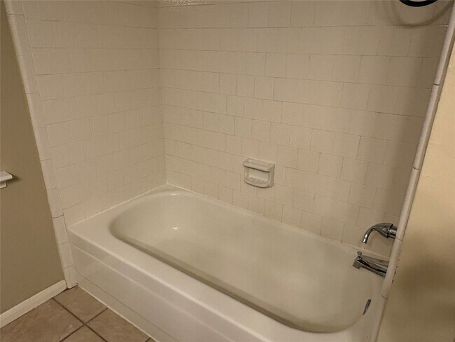 Building Photo - 3310 Mulberry Hill Ln