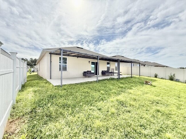 Building Photo - 157 Sunny Day Wy