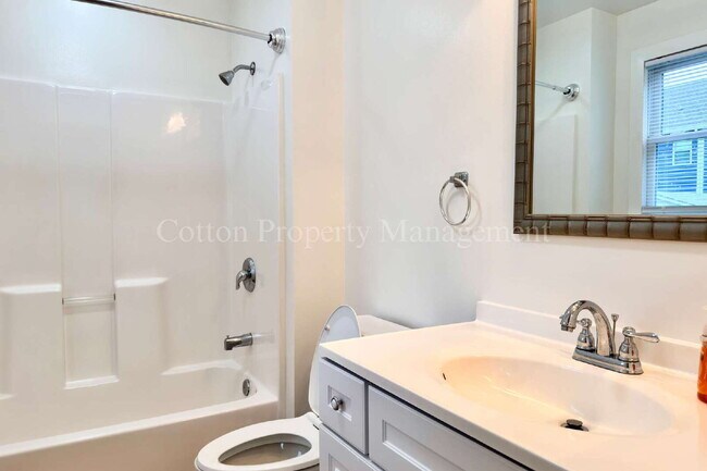 Building Photo - 4211 Wrightsville Ave