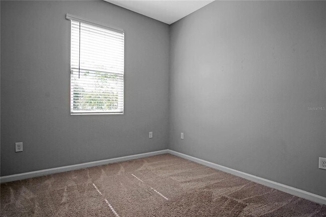 Building Photo - 183 Arlington Square Ct