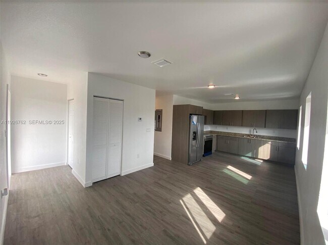 Building Photo - 1783 NW 65th St