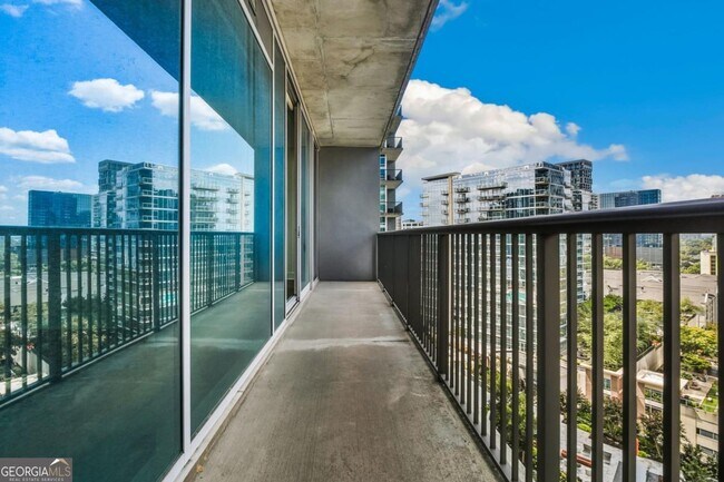 Building Photo - 1080 Peachtree St NE