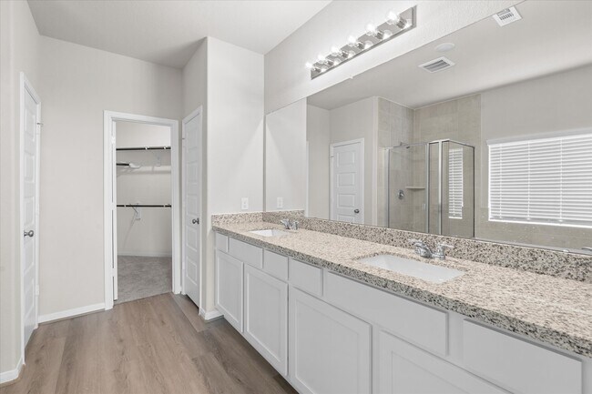 Building Photo - 23011 Birmingham Grv Ln
