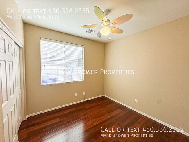 Building Photo - 1861 E Indigo Dr