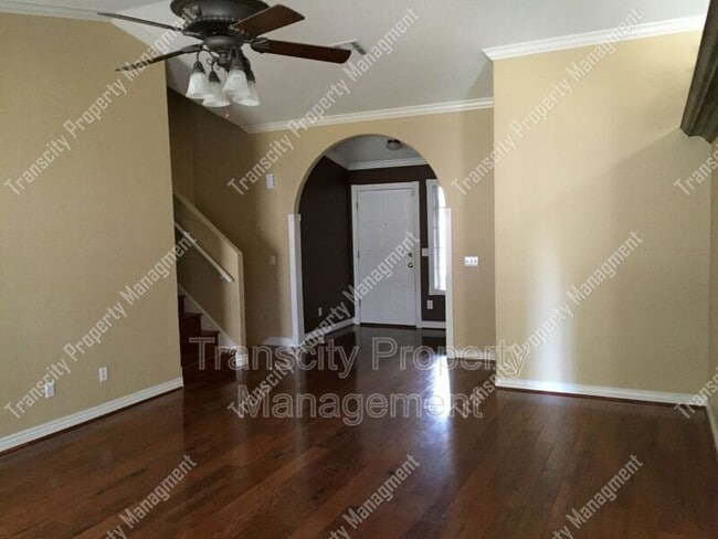 Building Photo - 5118 E Adobe St