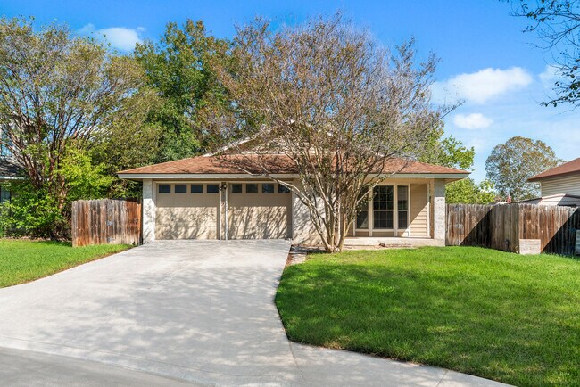Building Photo - 5314 Lake Golden Dr