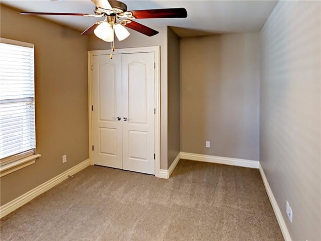 Building Photo - 13905 Teagen Ln