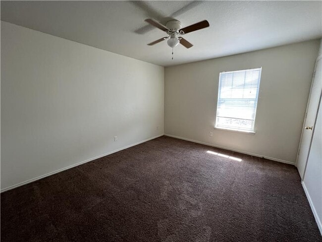 Building Photo - 1612 Inca Dr